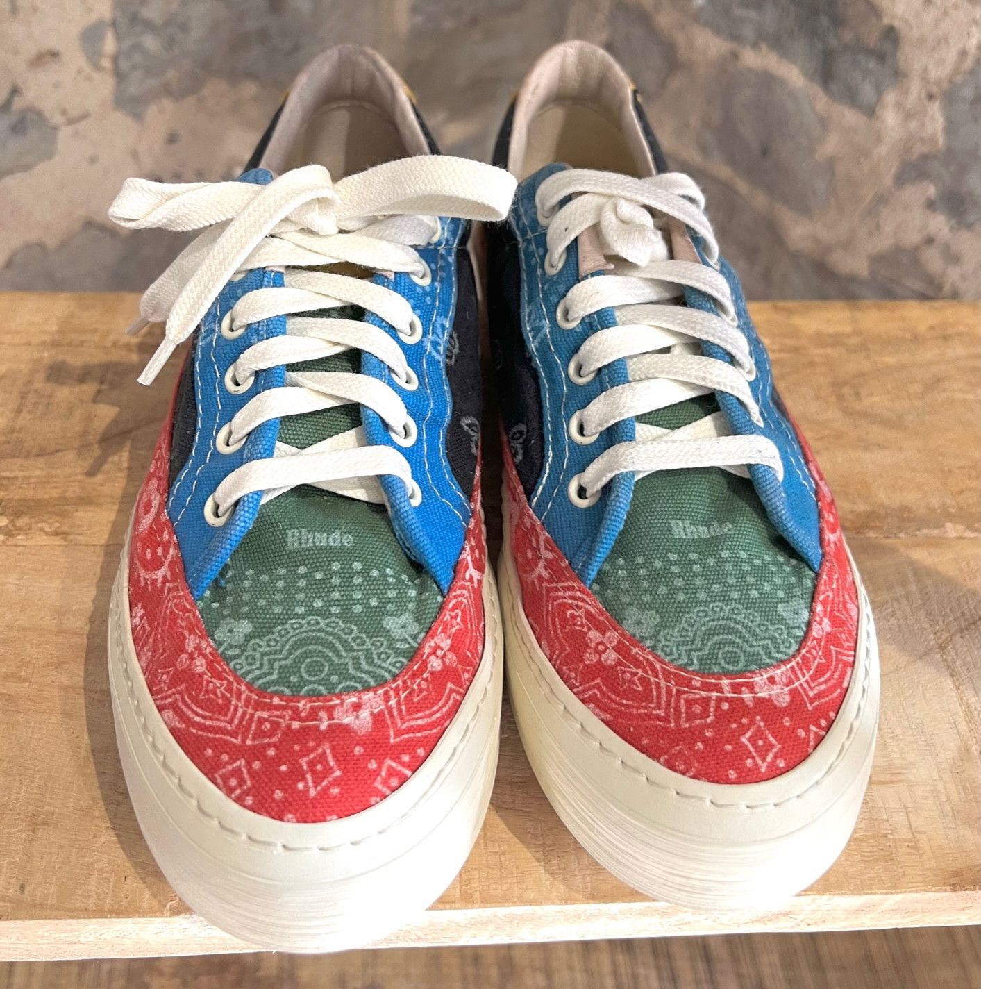 Rhude Rhude V2 Primary Bandana Low Sneakers Size US 9 / EU 42 - 3 Thumbnail