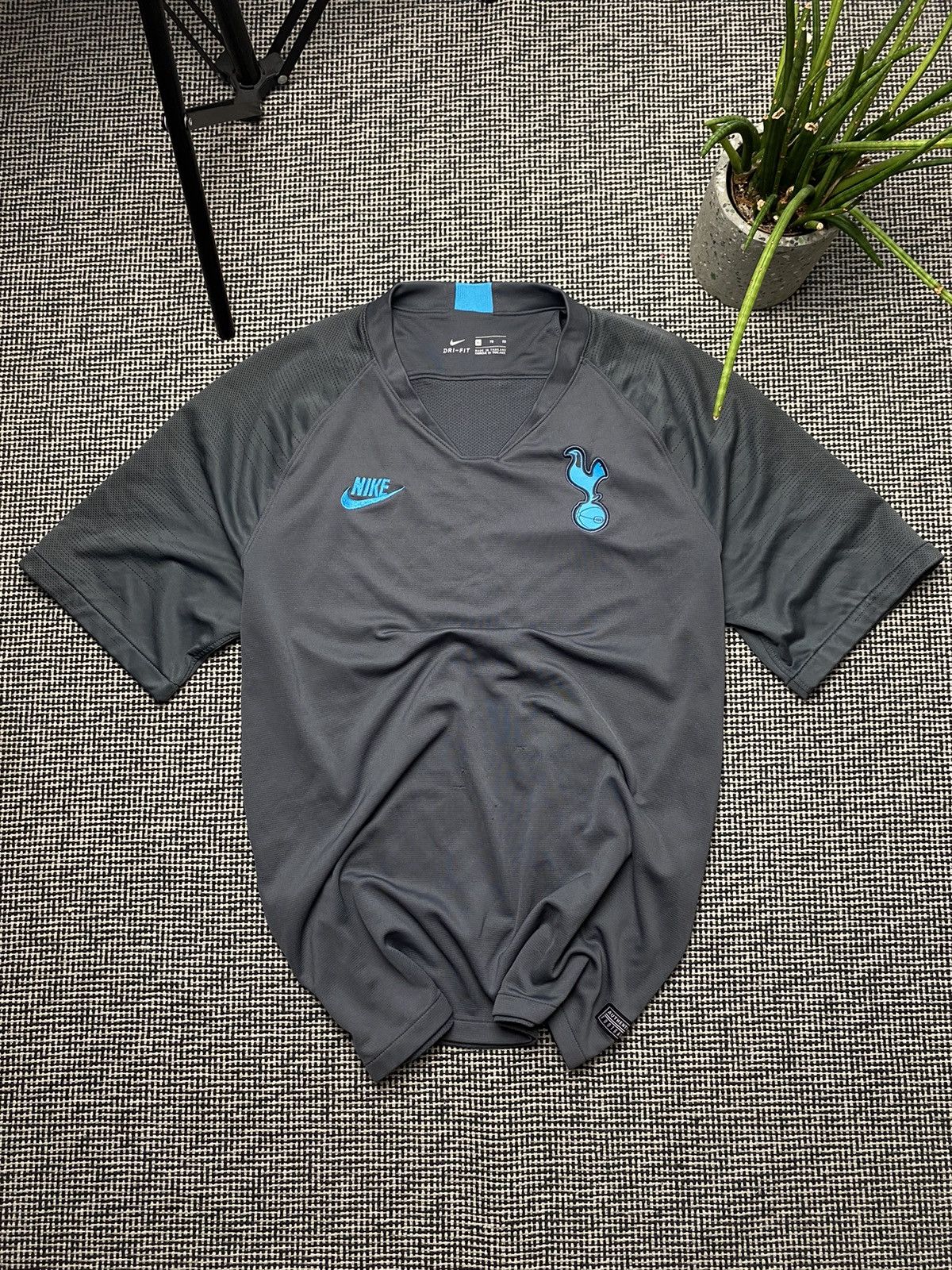 Nike × Vintage Rare Tottenham Nike soccer jersey y2k drill Size US L / EU 52-54 / 3 - 1 Thumbnail