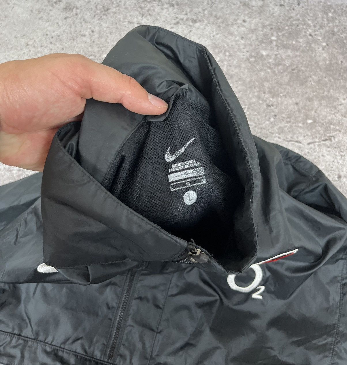 Vintage Nike England Rugby Vintage Nylon Jacket Size US L / EU 52-54 / 3 - 9 Thumbnail