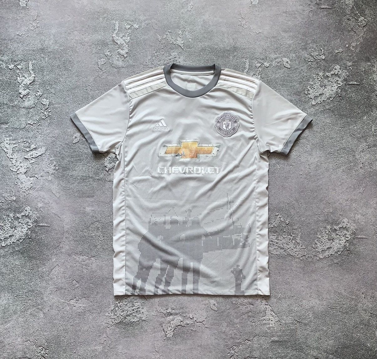Adidas × Vintage Adidas L Paul pogba #6 tee T-shirt jersey Manchester United Size US L / EU 52-54 / 3 - 2 Thumbnail