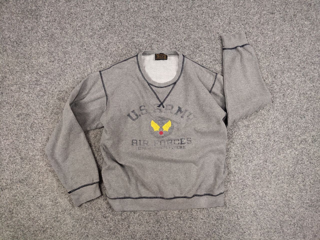Vintage Vintage 80's Air Force US Army Gray Crew Chek Sweatshirt Size US L / EU 52-54 / 3 - 14 Thumbnail