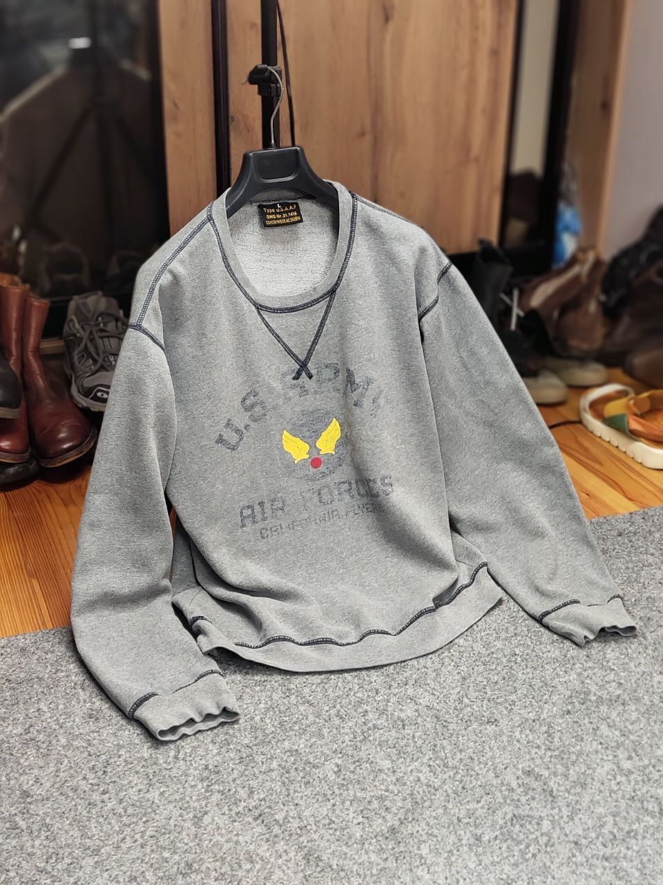 Vintage Vintage 80's Air Force US Army Gray Crew Chek Sweatshirt Size US L / EU 52-54 / 3 - 21 Thumbnail