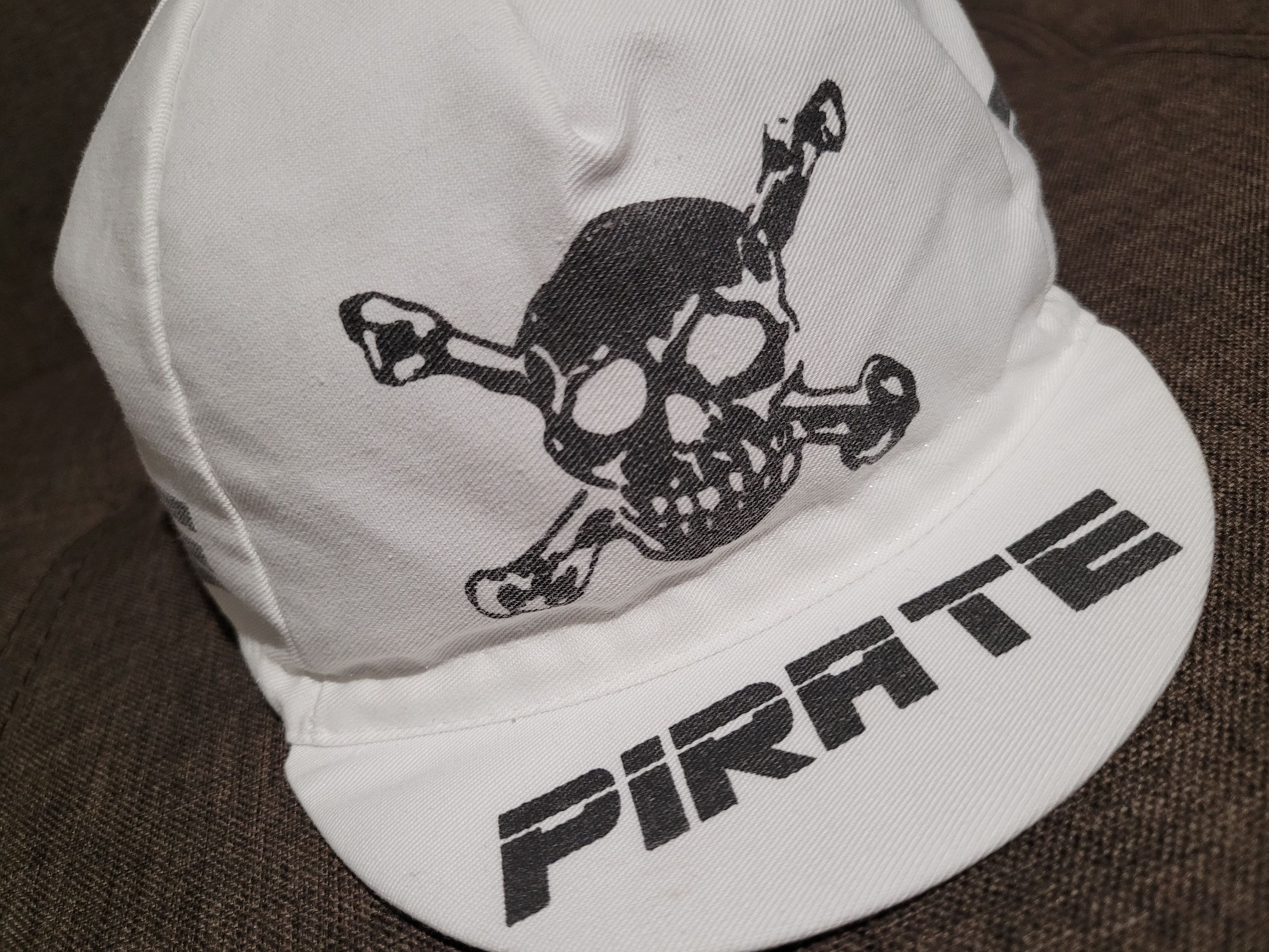 Rapha Vintage cycling cap hat Pirate skull Size ONE SIZE - 4 Thumbnail