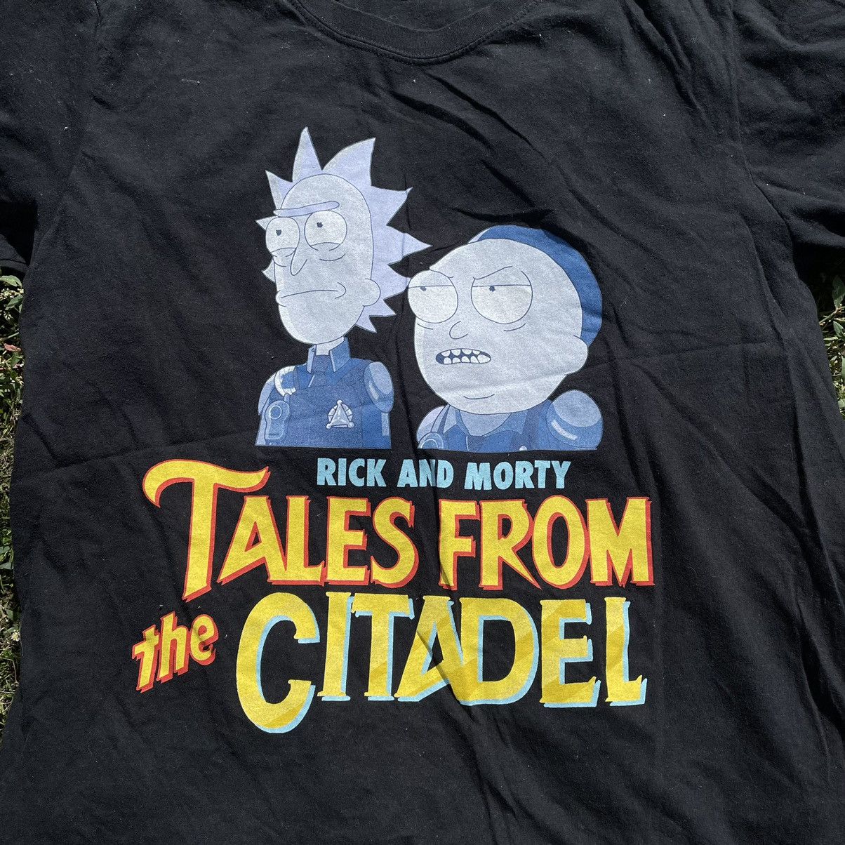 Vintage Vintage Y2K Rick and Morty Graphic Tee Sun Faded Streetwear Size US L / EU 52-54 / 3 - 4 Thumbnail