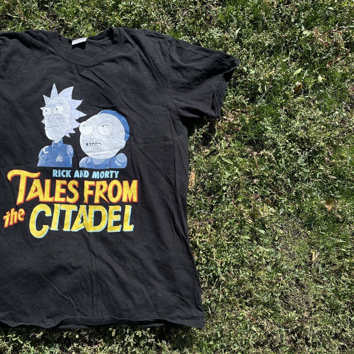 Vintage Vintage Y2K Rick and Morty Graphic Tee Sun Faded Streetwear Size US L / EU 52-54 / 3 - 2 Thumbnail