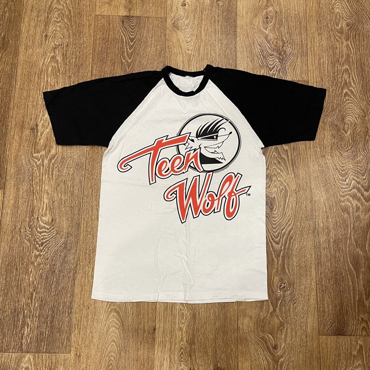 Vintage Vintage 90s Teen Wolf Graphic Raglan Tee Streetwear Baggy S Size US S / EU 44-46 / 1 - 1 Thumbnail