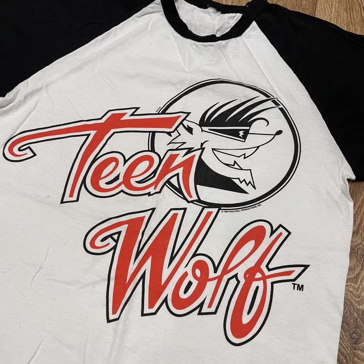Vintage Vintage 90s Teen Wolf Graphic Raglan Tee Streetwear Baggy S Size US S / EU 44-46 / 1 - 2 Thumbnail