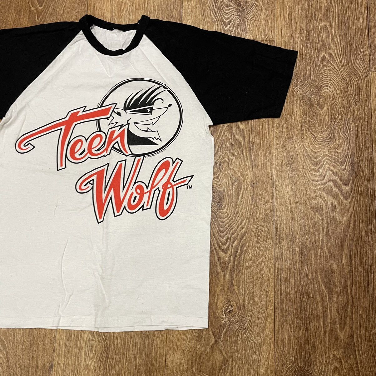 Vintage Vintage 90s Teen Wolf Graphic Raglan Tee Streetwear Baggy S Size US S / EU 44-46 / 1 - 3 Thumbnail