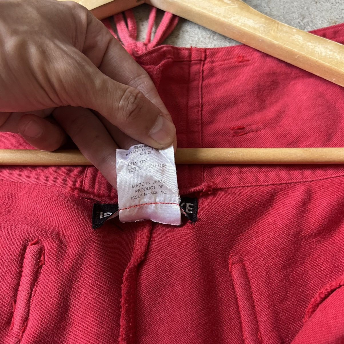 Issey Miyake × Japanese Brand × Vintage RARE!!! Vintage Issey Miyake Jogger Pants Size US 34 / EU 50 - 9 Thumbnail