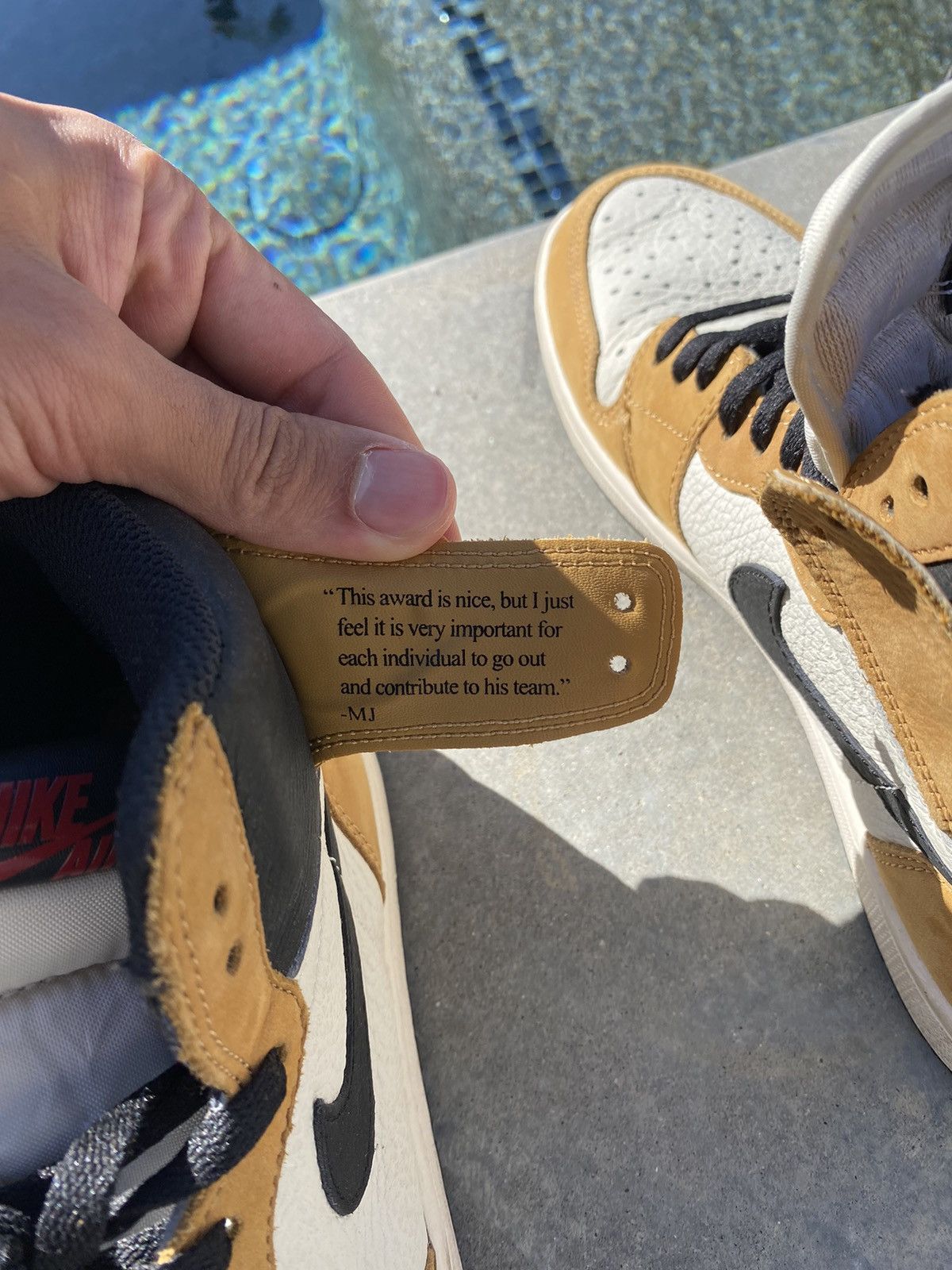 Jordan Brand × Nike jordan 1; ROOKIE OF THE YEAR Size US 11 / EU 44 - 5 Thumbnail