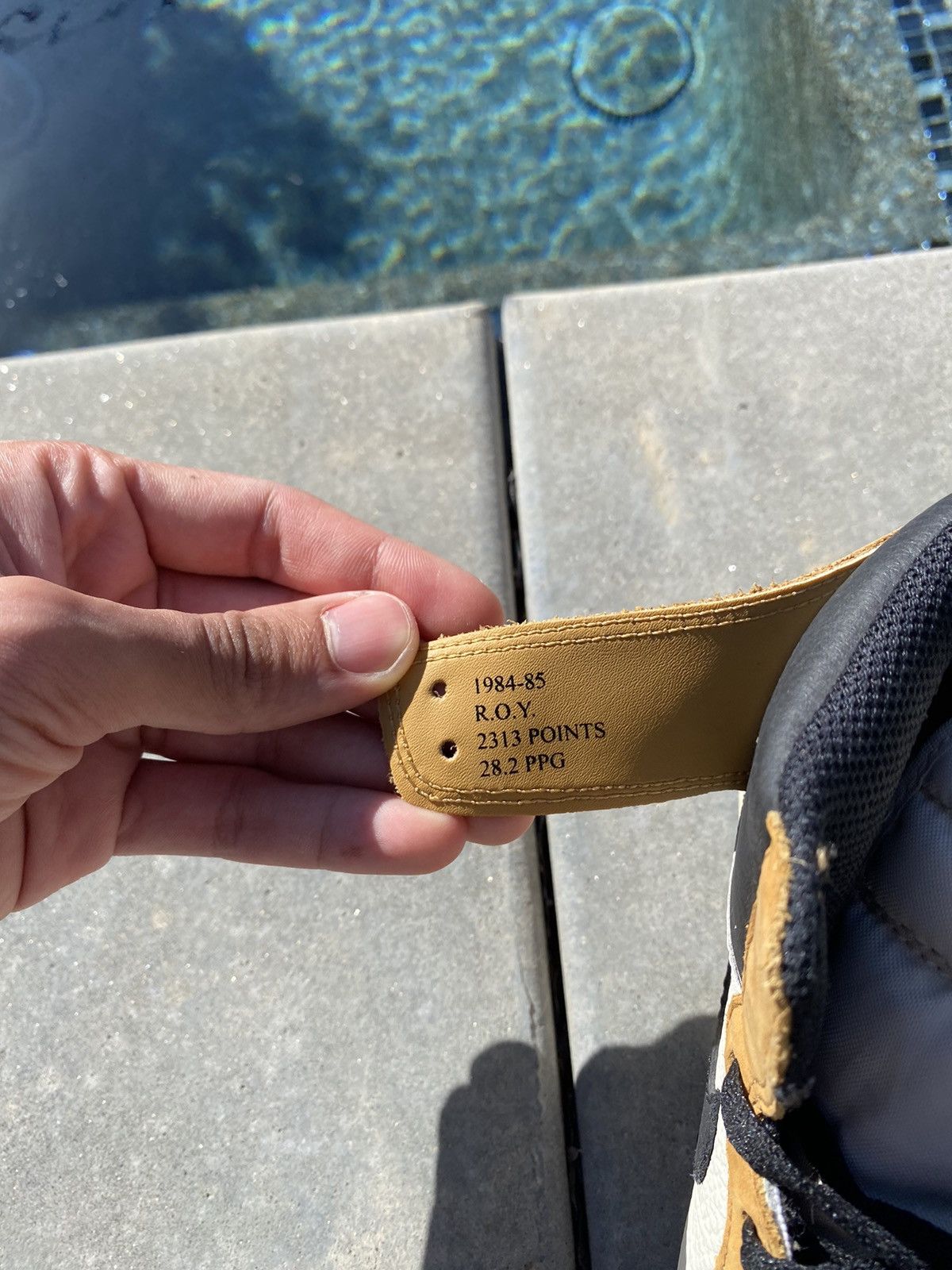 Jordan Brand × Nike jordan 1; ROOKIE OF THE YEAR Size US 11 / EU 44 - 6 Thumbnail