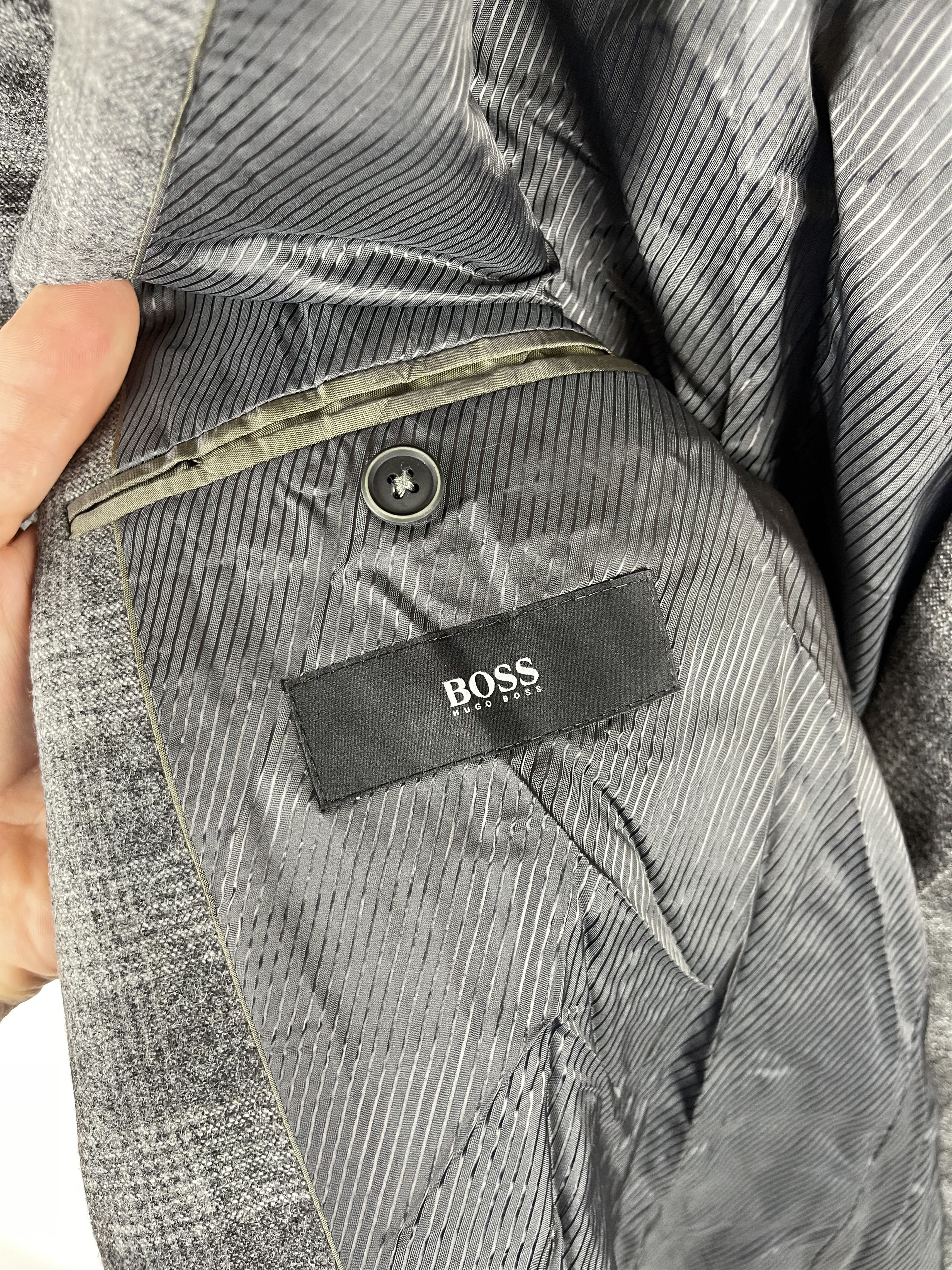 Hugo Boss Hugo Boss Stretch wool plaid checkered 2 button blazer Size 42R - 9 Thumbnail