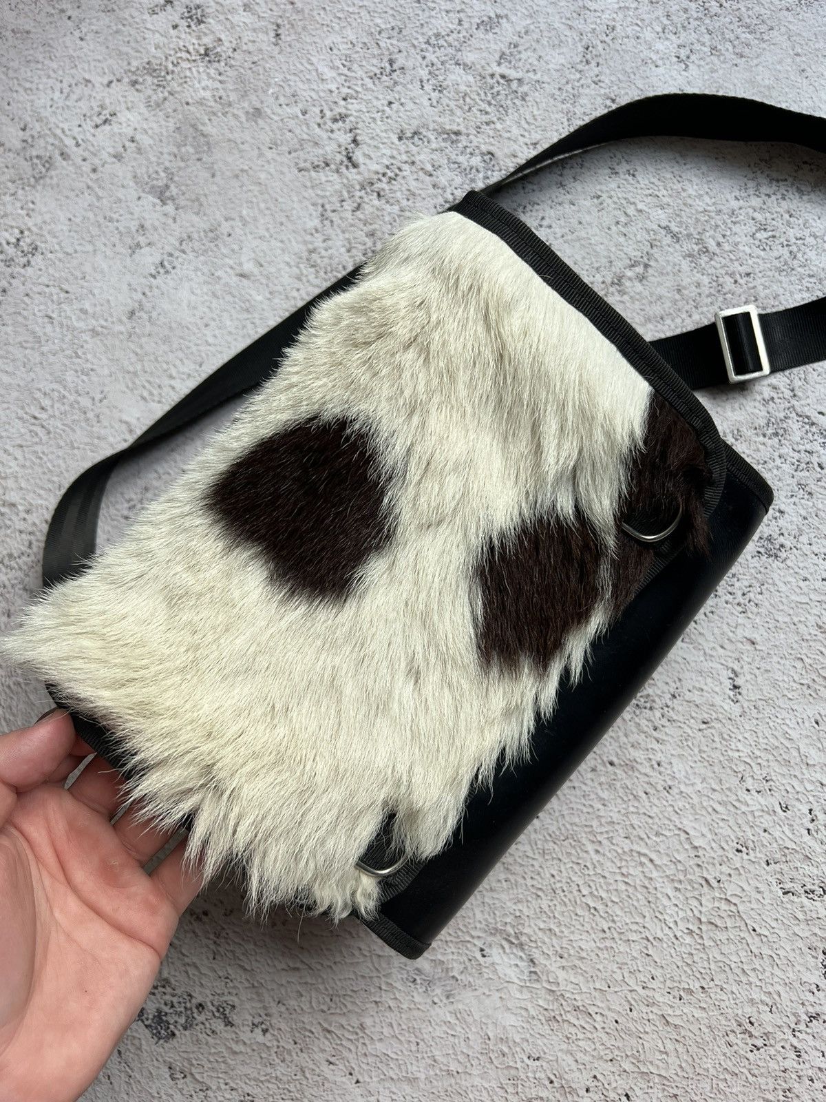 Designer × Vintage Vintage Y2K “Cow” Print Horsehair Crossbody Bag Size ONE SIZE - 2 Thumbnail