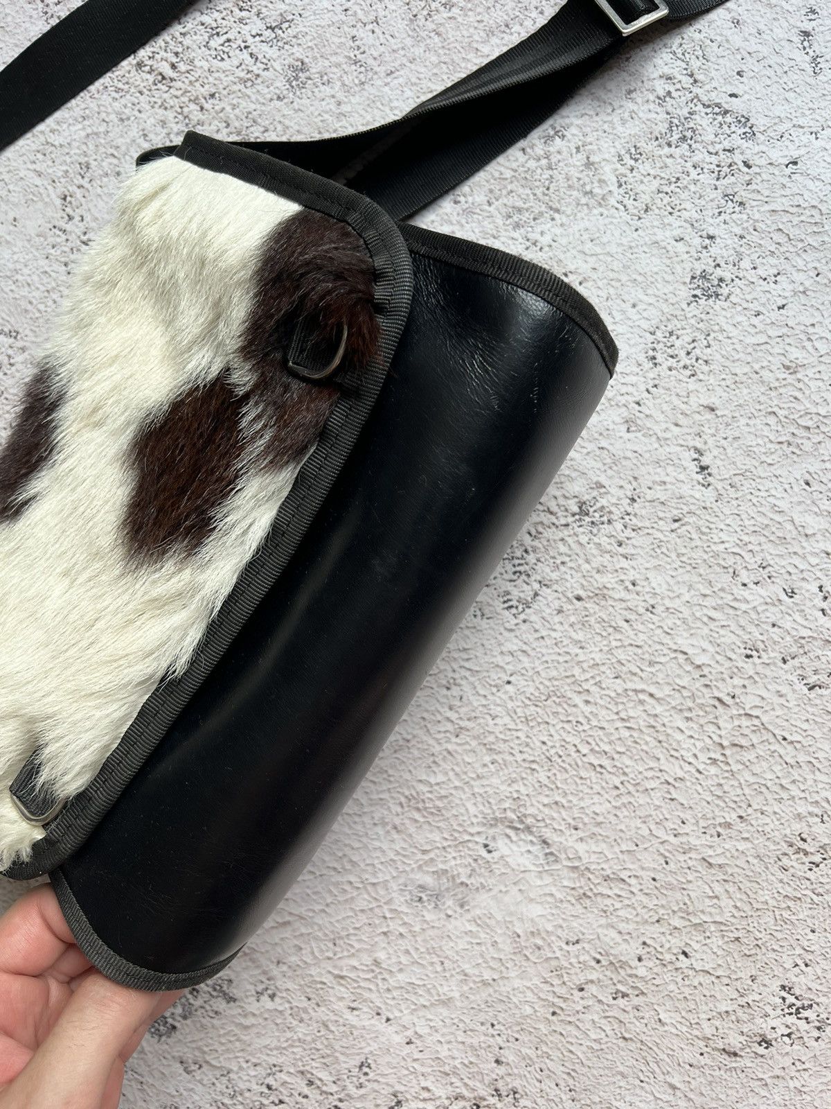 Designer × Vintage Vintage Y2K “Cow” Print Horsehair Crossbody Bag Size ONE SIZE - 3 Thumbnail