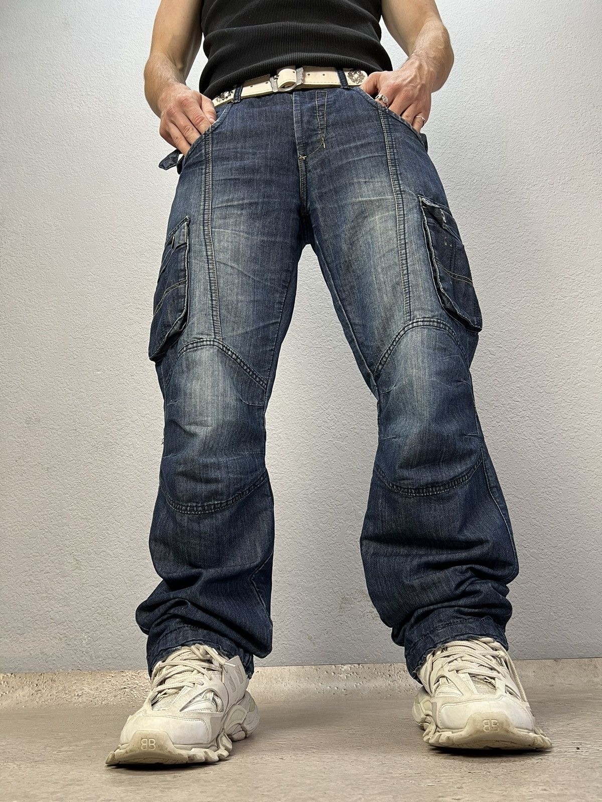 Vintage Y2K Diesel multipocket Pants denim distressed