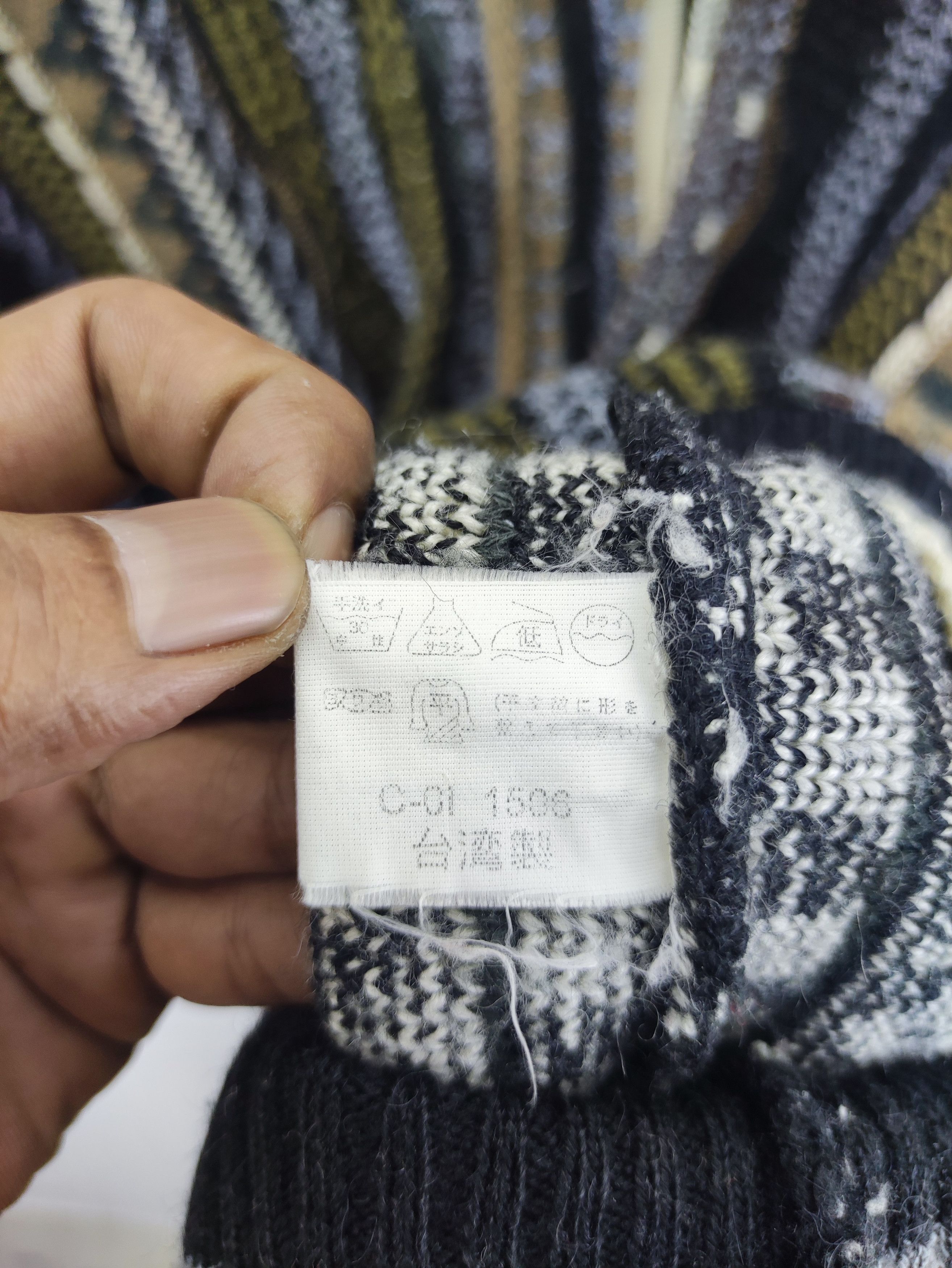 Aran Isles Knitwear Vintage Arnaldo Bassini Coogi Style knit Sweater Size US L / EU 52-54 / 3 - 4 Thumbnail