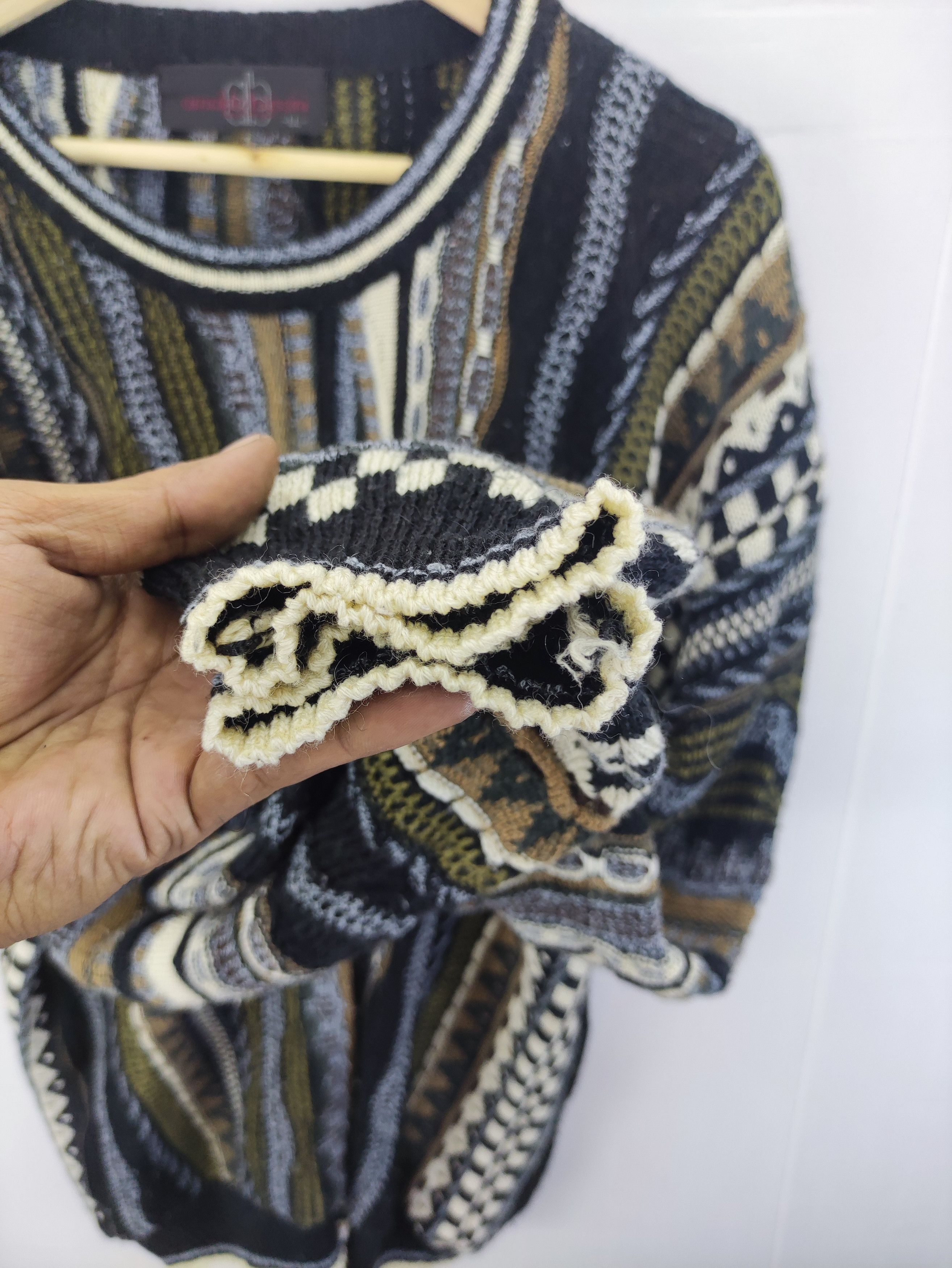 Aran Isles Knitwear Vintage Arnaldo Bassini Coogi Style knit Sweater Size US L / EU 52-54 / 3 - 3 Thumbnail