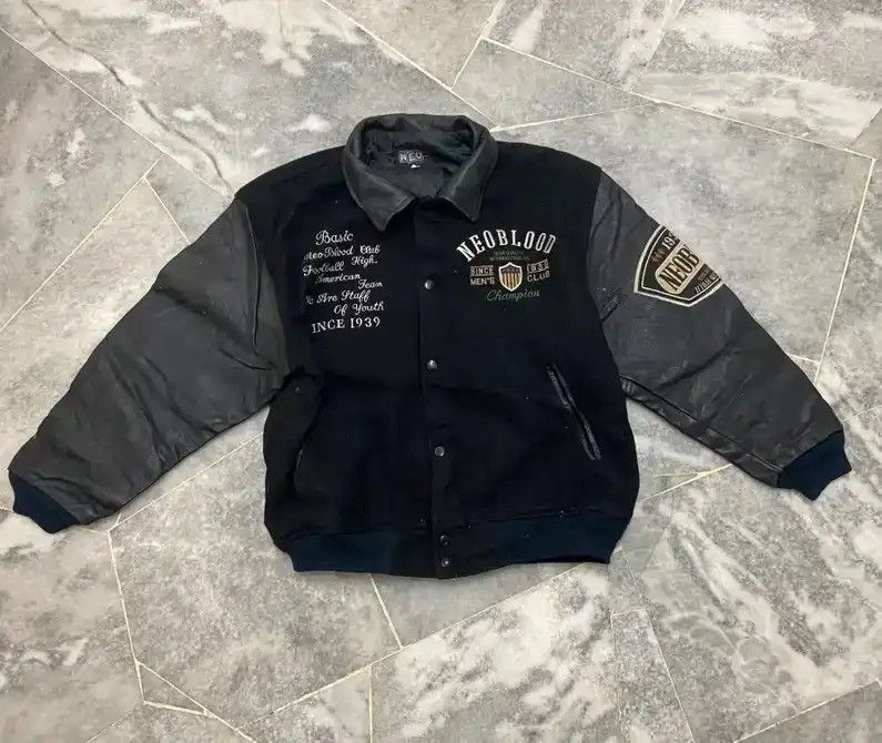 Vintage ‼️‼️ 4 Pieces Vintage Big Logo Varsity jacket Size US L / EU 52-54 / 3 - 3 Thumbnail