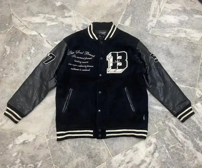 Vintage ‼️‼️ 4 Pieces Vintage Big Logo Varsity jacket Size US L / EU 52-54 / 3 - 7 Thumbnail
