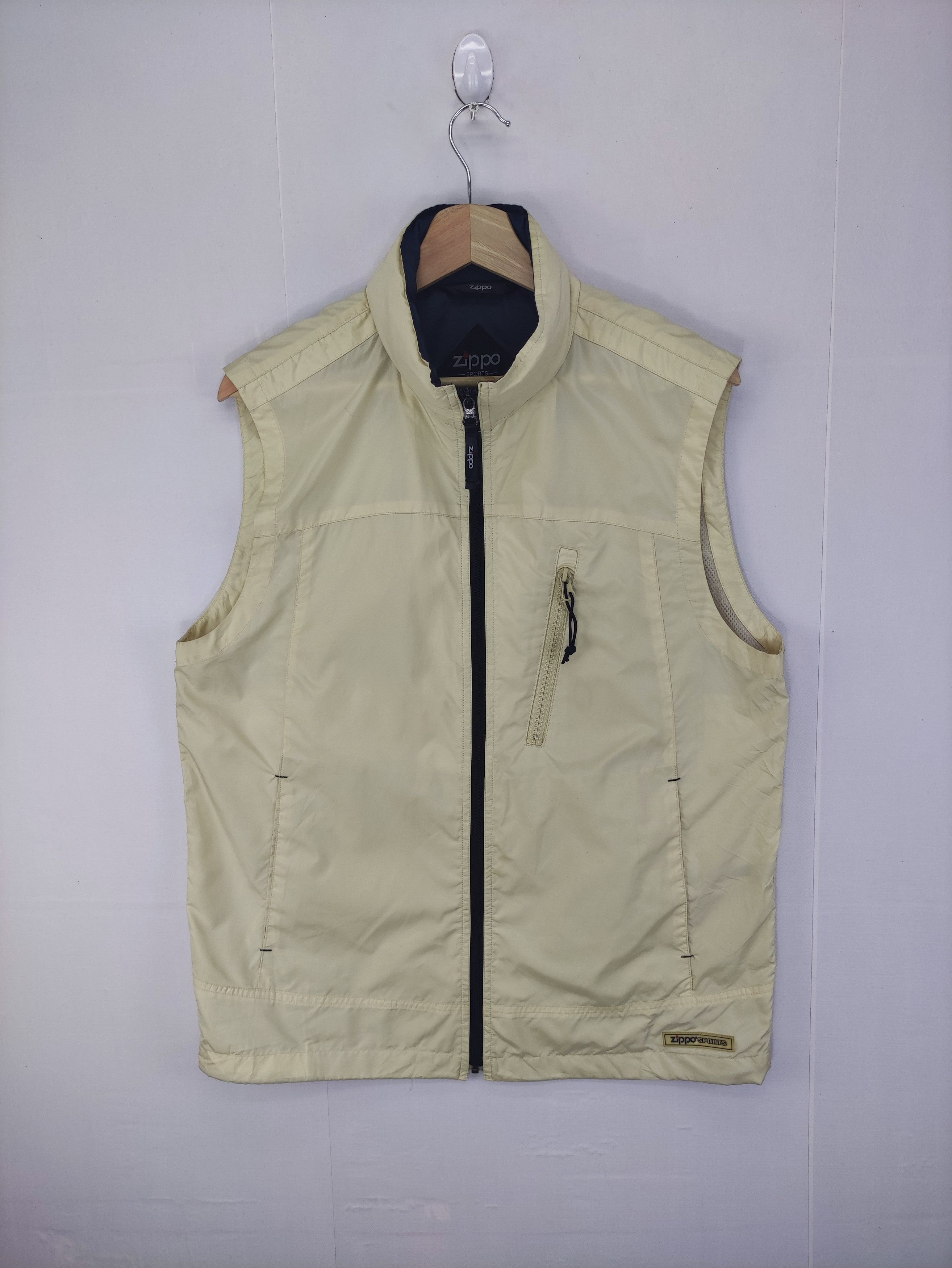 image of Vintage Zippo Sports Vest Zipper in Cream, Men's (Size Medium)