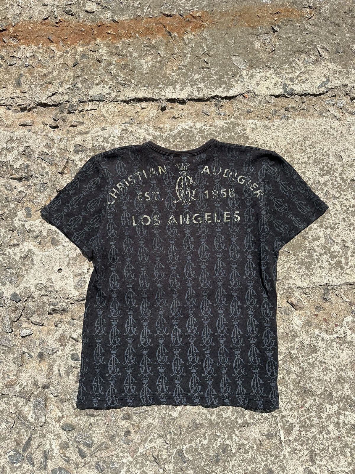 Christian Audigier × Ed Hardy Vintage Y2K Christian Audigier Women’s Monogram T-Shirt Size M / US 6-8 / IT 42-44 - 5 Thumbnail