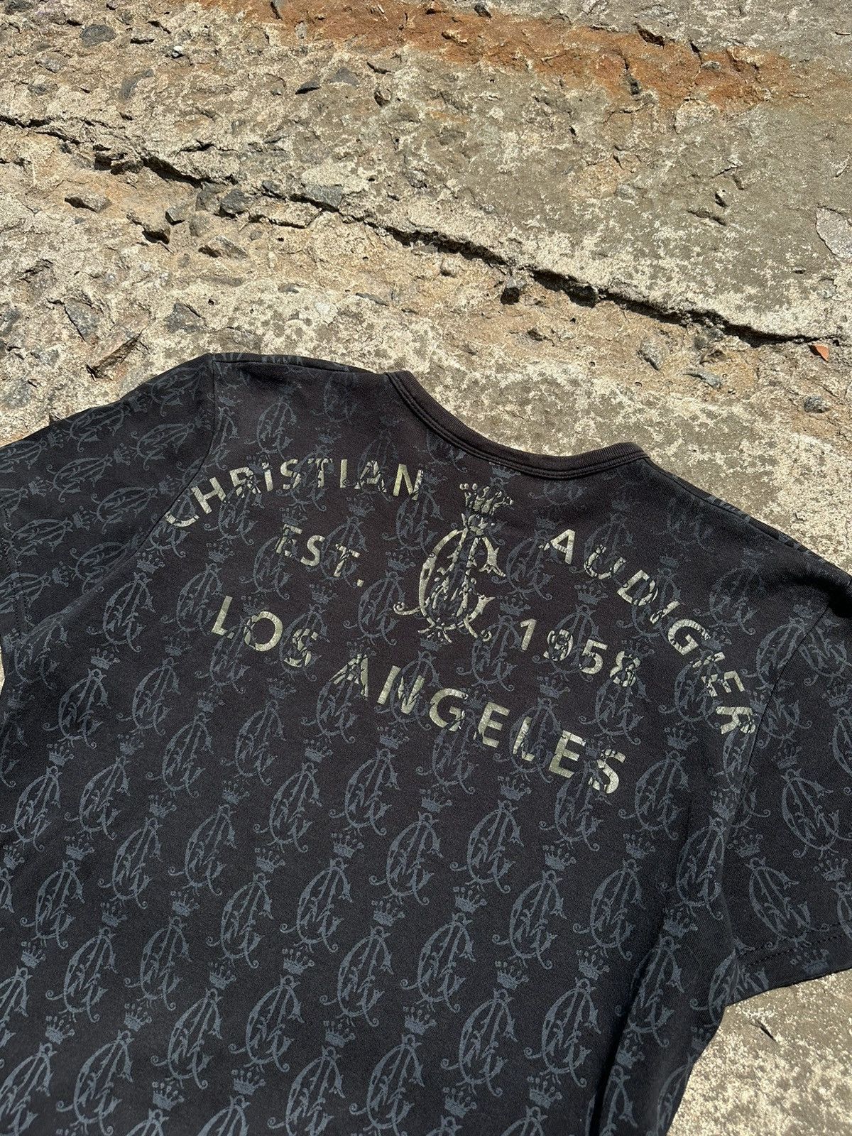 Christian Audigier × Ed Hardy Vintage Y2K Christian Audigier Women’s Monogram T-Shirt Size M / US 6-8 / IT 42-44 - 6 Thumbnail