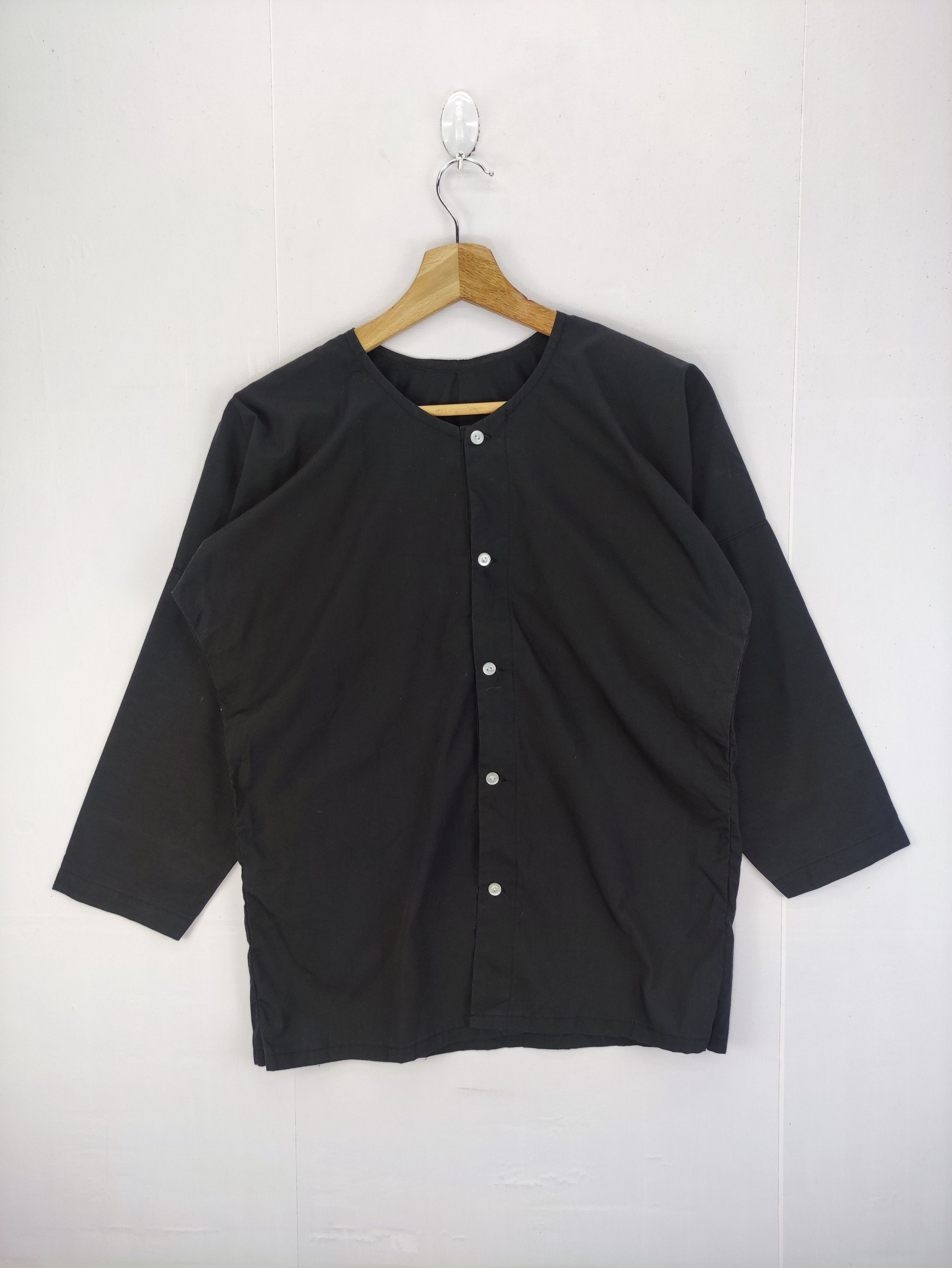 Japanese Brand Vintage Embroidered Logo Shirt Button Up Size M / US 6-8 / IT 42-44 - 2 Thumbnail
