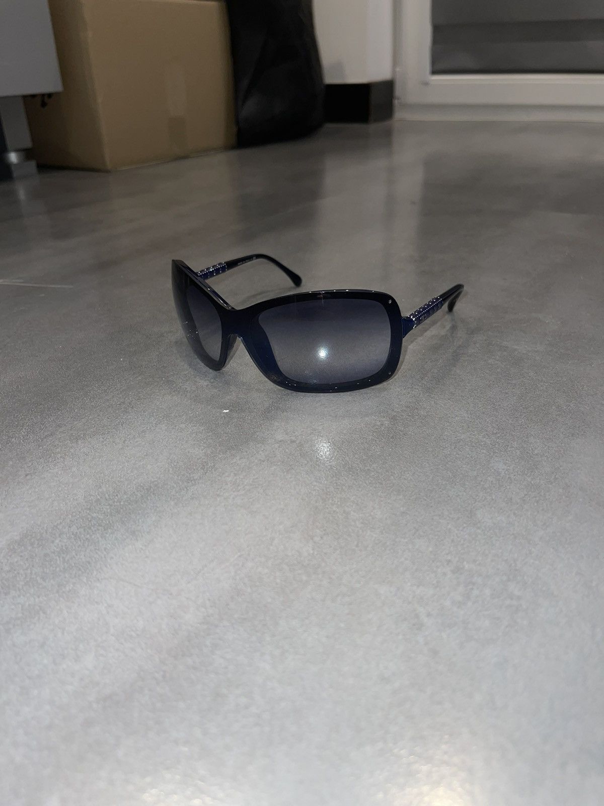 Chanel Chanel 6036 C.503/42 Dark Blue Shield Sunglasses Size ONE SIZE - 1 Thumbnail