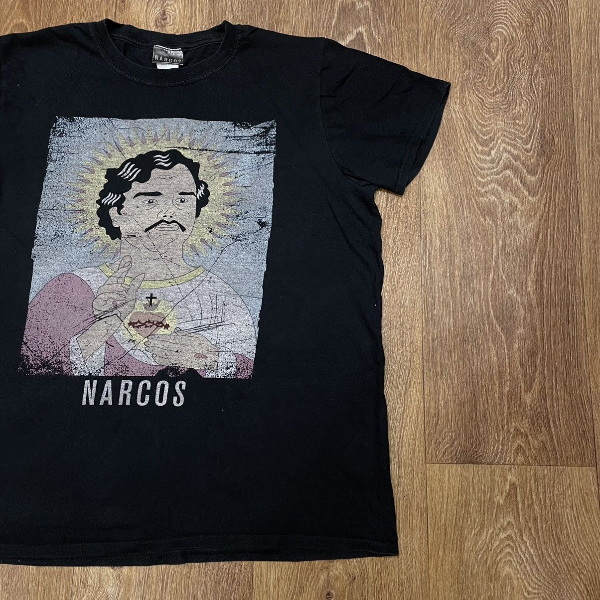 Vintage Vintage Y2K Narcos Sun Faded Graphic Tee Streetwear Baggy L Size US L / EU 52-54 / 3 - 3 Thumbnail