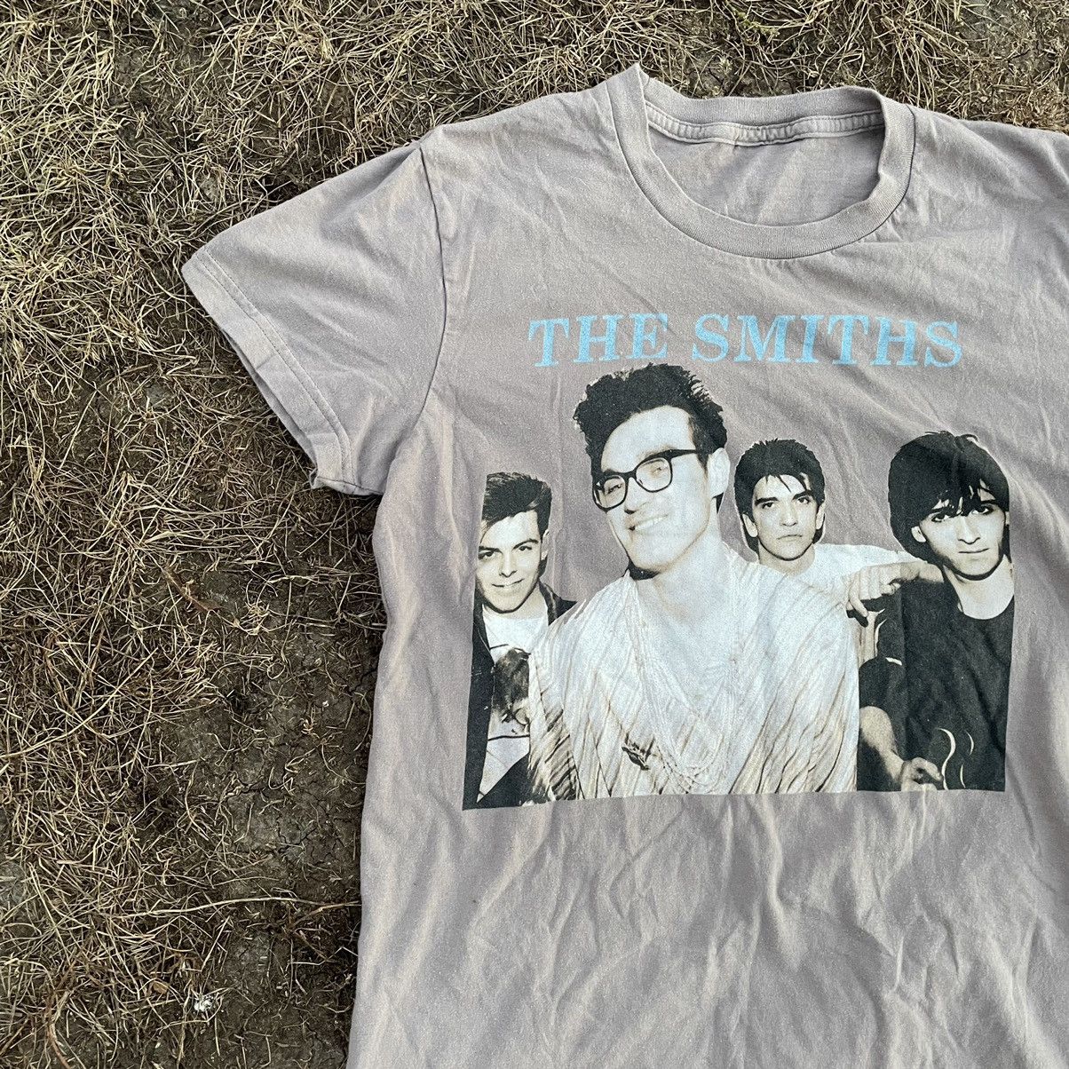Vintage Vintage Y2K The Smiths Band Tee Sun Faded Graphic Print M Size US M / EU 48-50 / 2 - 3 Thumbnail