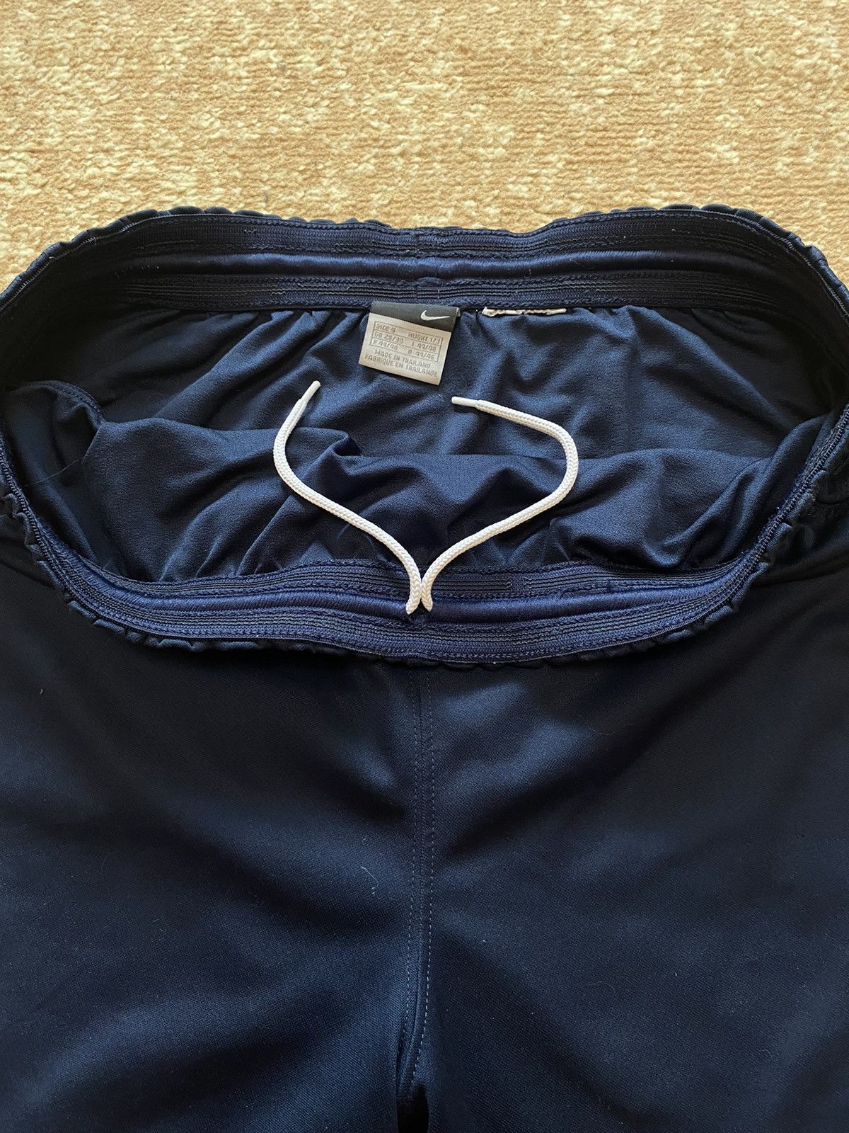 Nike Vintage Nike shorts streetwear swoosh casual y2k size S Size US 30 / EU 46 - 7 Thumbnail