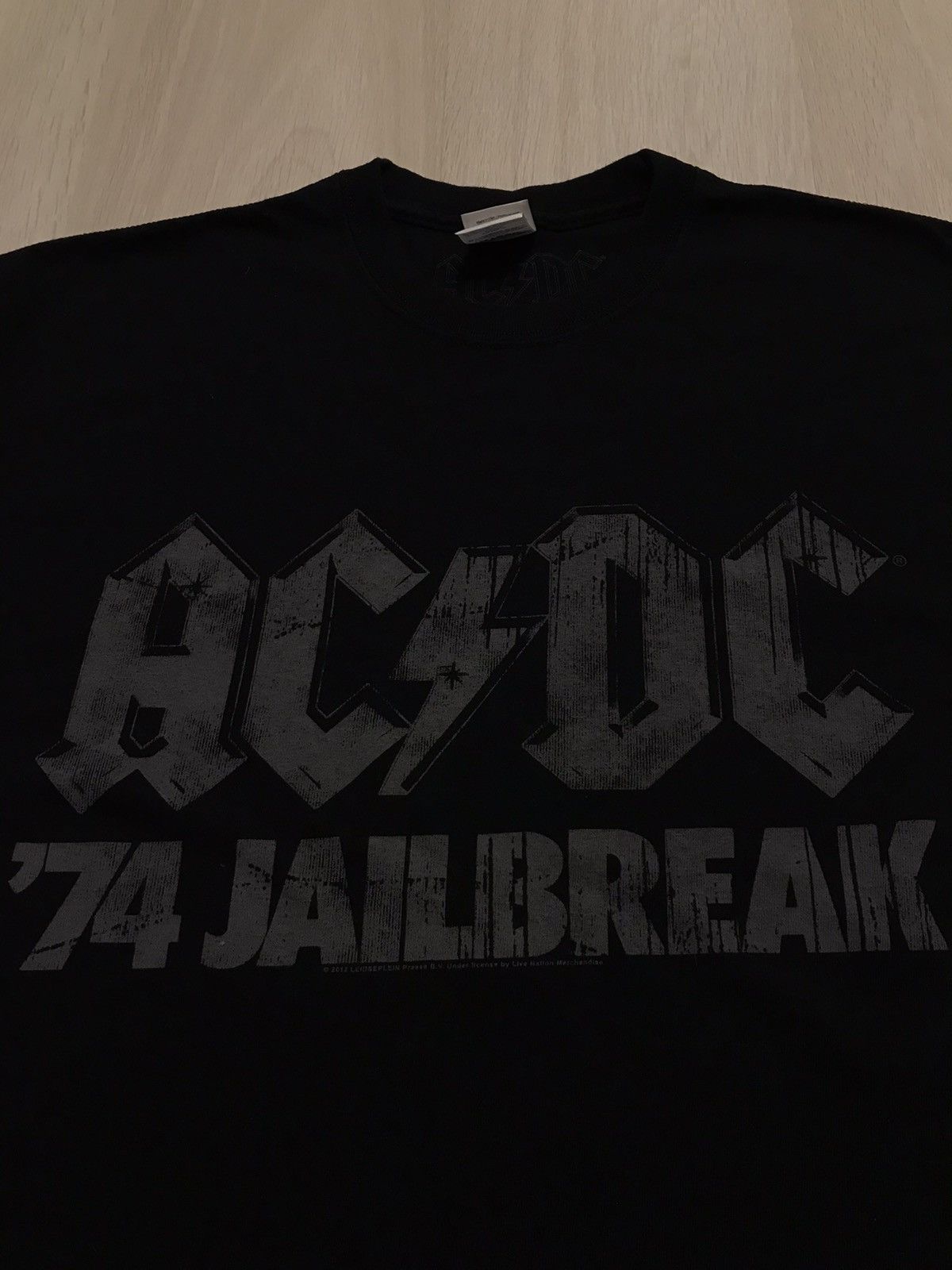 AC/DC AC/DC ‘74 JAILBREAK rock tee 2012 Size US M / EU 48-50 / 2 - 2 Thumbnail