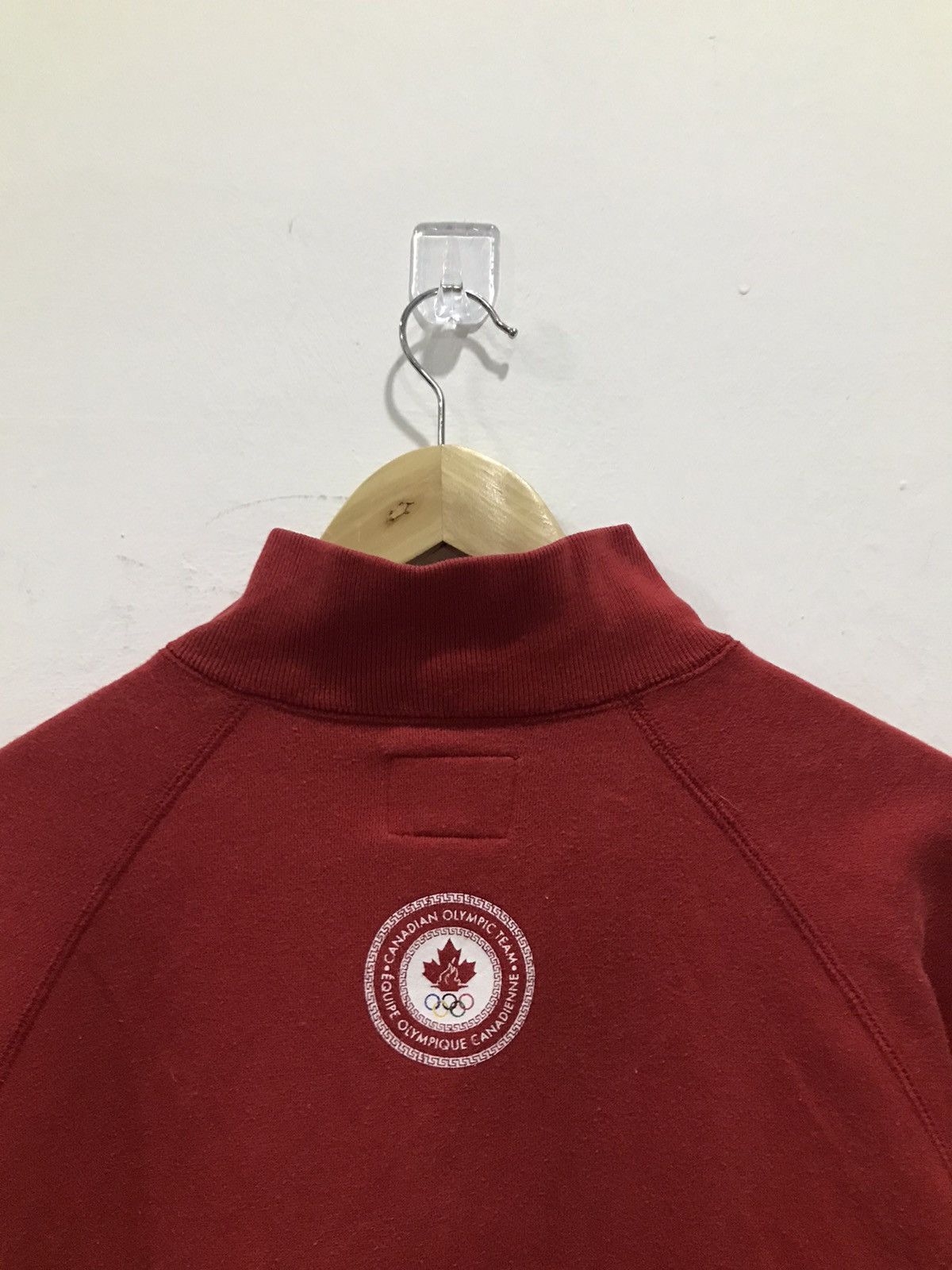 USA Olympics Rare🔥🔥Canadian Olympics Athens 2004 Sweatshirt Size US M / EU 48-50 / 2 - 16 Thumbnail