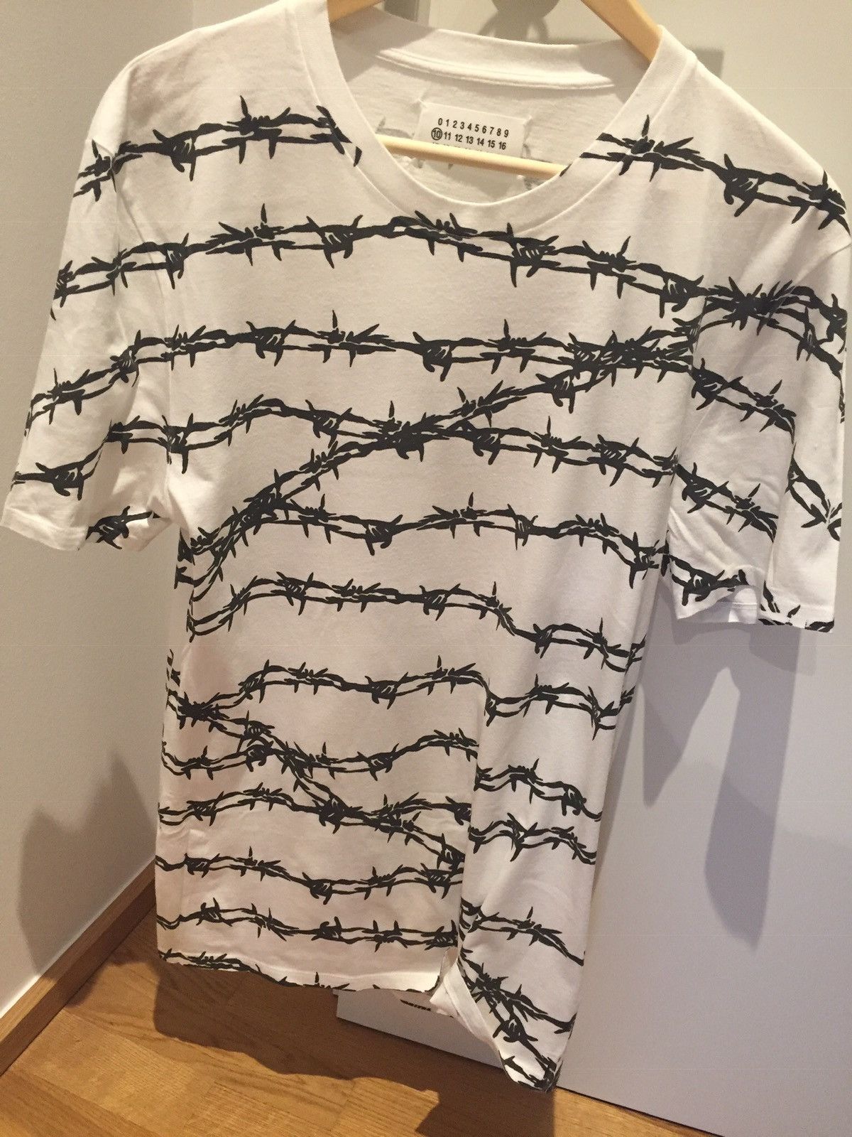 Maison Margiela MAISON MARTIN MARGIELA MENS ARCHIVE BARBED WIRE TEE FW2008: Size US M / EU 48-50 / 2 - 3 Thumbnail
