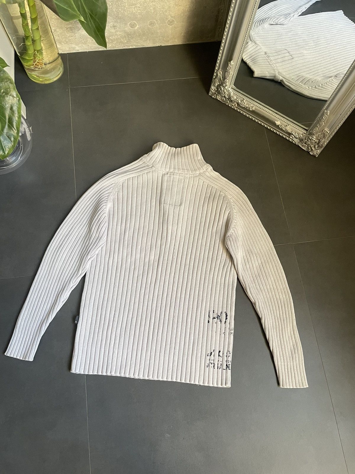 Vintage Vintage Y2k Adult Japanese Sweater 1/3 Size US S / EU 44-46 / 1 - 6 Thumbnail