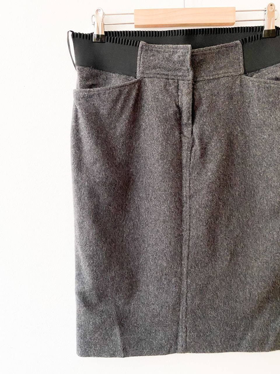 Dolce & Gabbana × Vintage D&G Dolce & Gabbana Vintage Cashmere Skirt Size 30" / US 8 / IT 44 - 4 Thumbnail