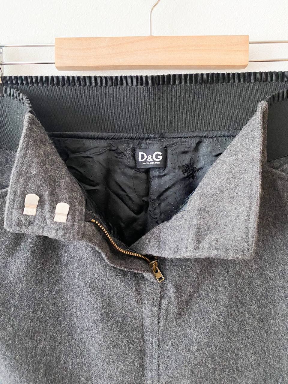 Dolce & Gabbana × Vintage D&G Dolce & Gabbana Vintage Cashmere Skirt Size 30" / US 8 / IT 44 - 5 Thumbnail