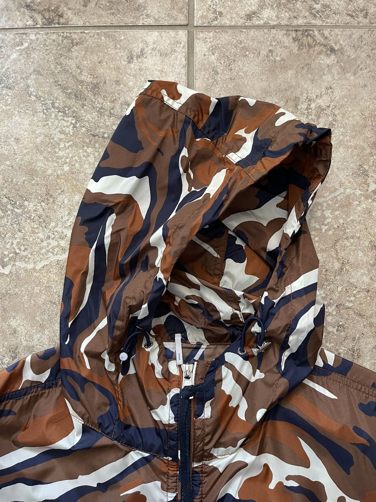 Moncler Moncler Camo Hooded Windbreaker Size US M / EU 48-50 / 2 - 5 Thumbnail