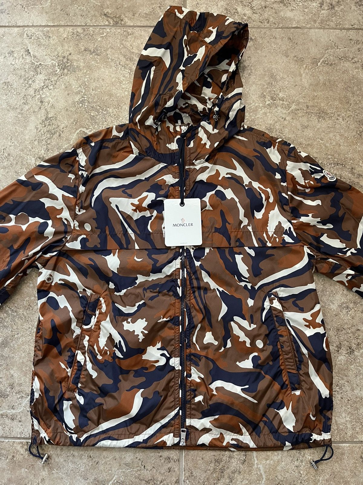 Moncler Moncler Camo Hooded Windbreaker Size US M / EU 48-50 / 2 - 2 Thumbnail