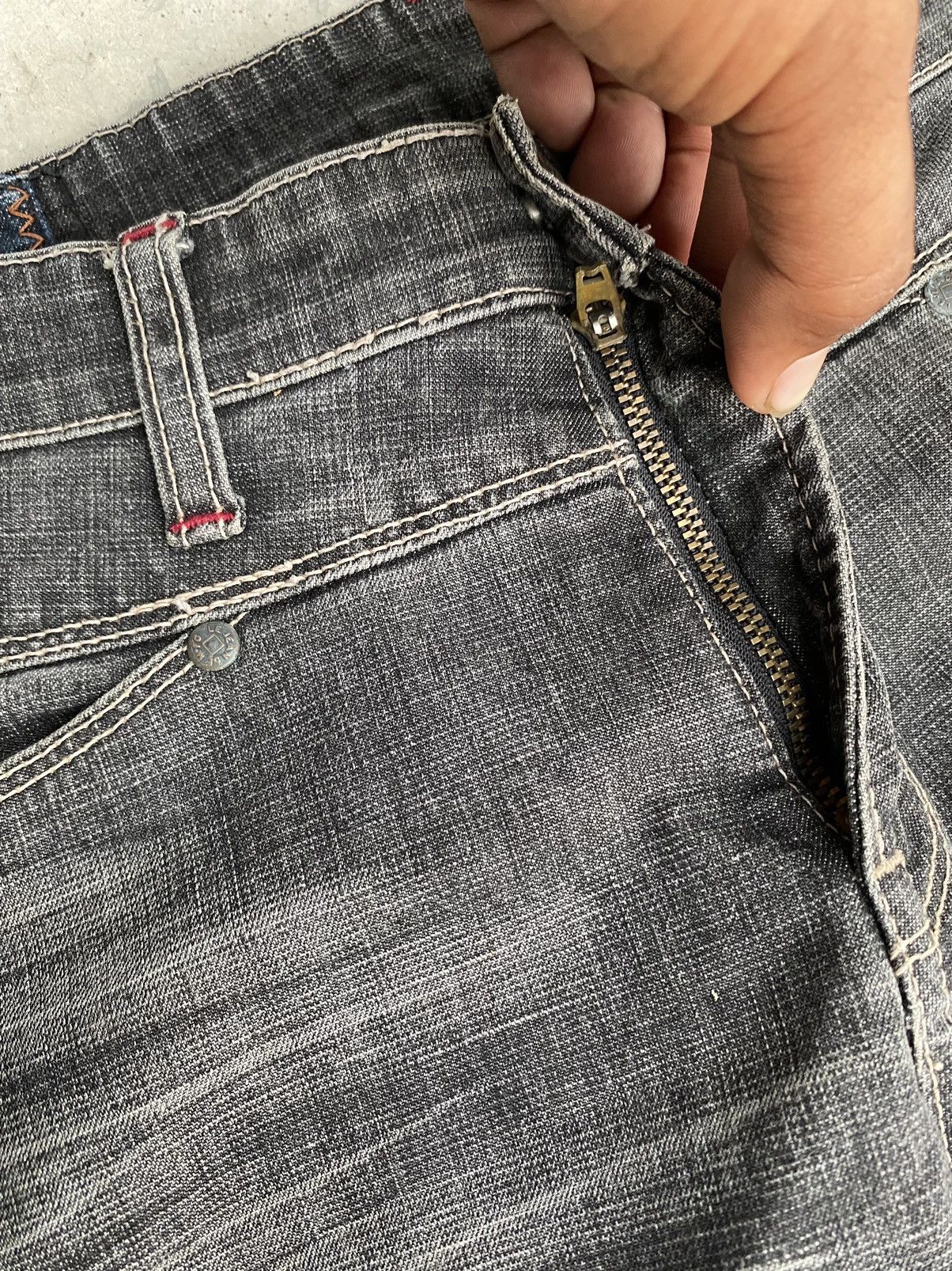 Marithe + Francois Girbaud × Vintage Vintage Marithe Francois Girbaud Distressed Denim Size US 30 / EU 46 - 6 Thumbnail