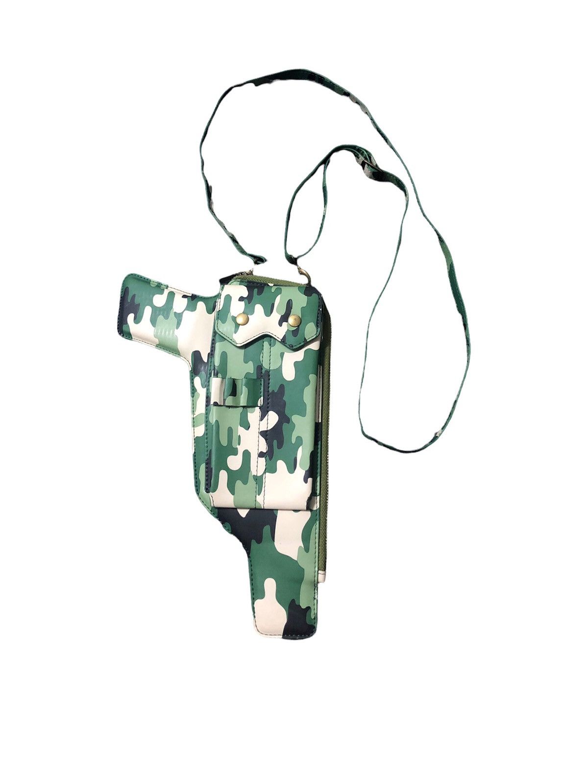 Japanese Brand 🔊HARAJUKU HEAT🔊 Camo slim case pistol design street vibes Size ONE SIZE - 2 Thumbnail