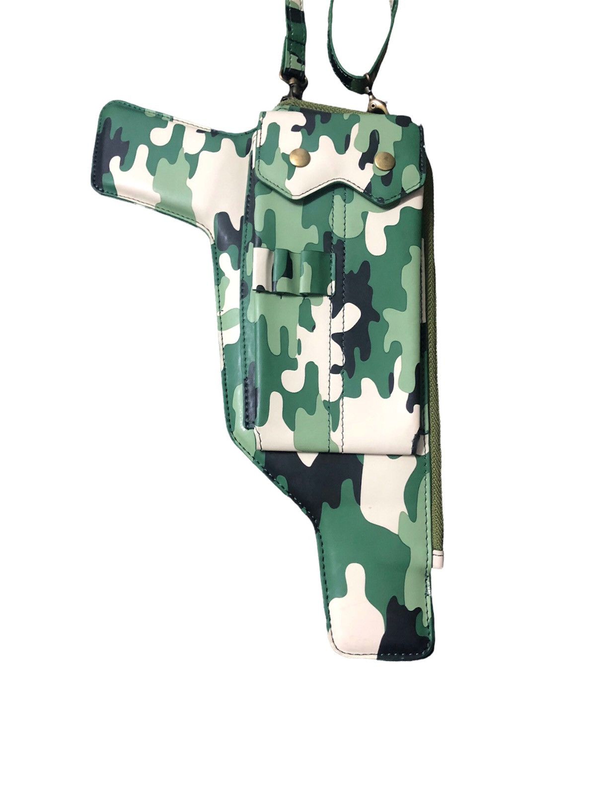 Japanese Brand 🔊HARAJUKU HEAT🔊 Camo slim case pistol design street vibes Size ONE SIZE - 1 Thumbnail