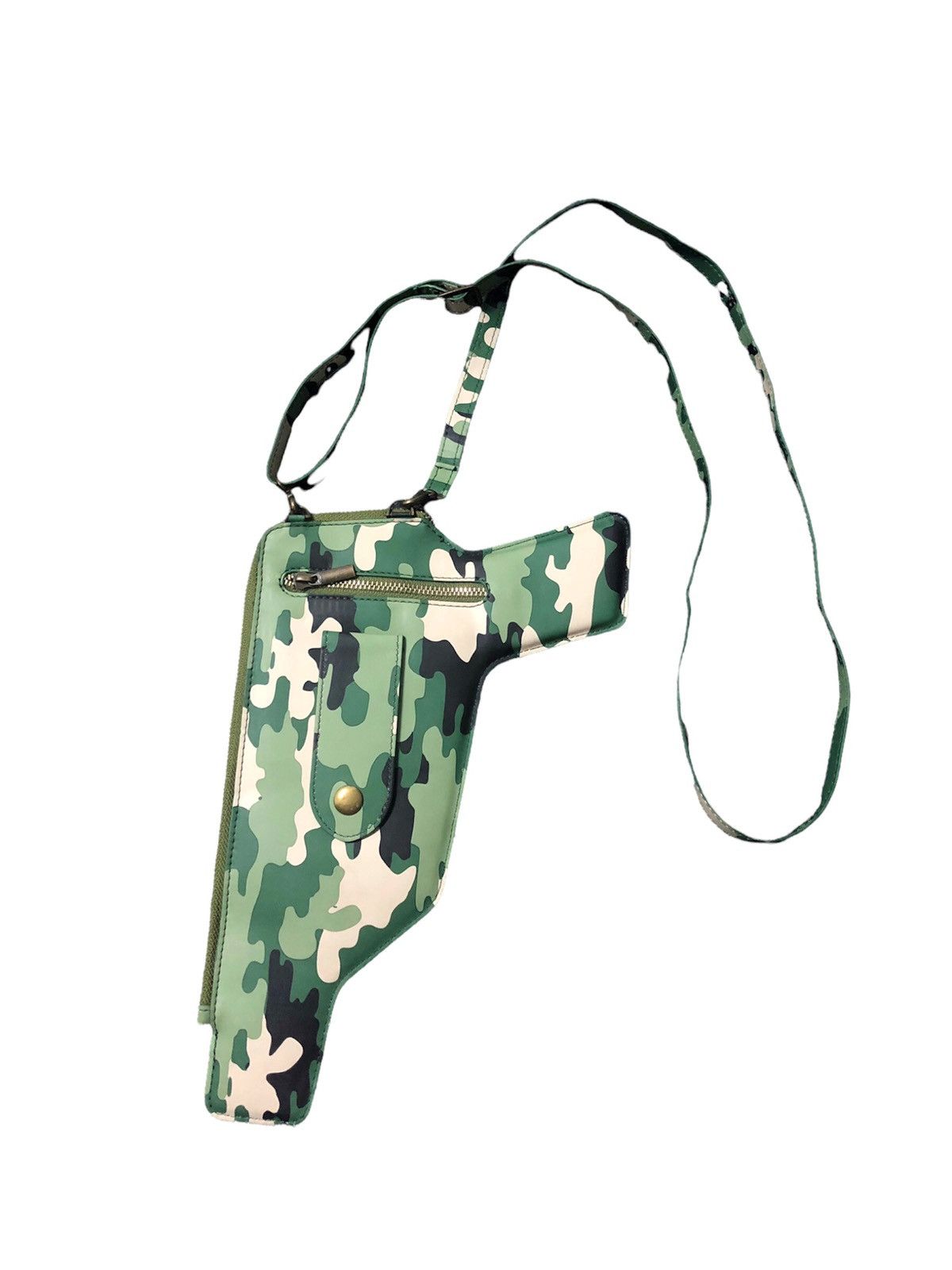 Japanese Brand 🔊HARAJUKU HEAT🔊 Camo slim case pistol design street vibes Size ONE SIZE - 3 Thumbnail