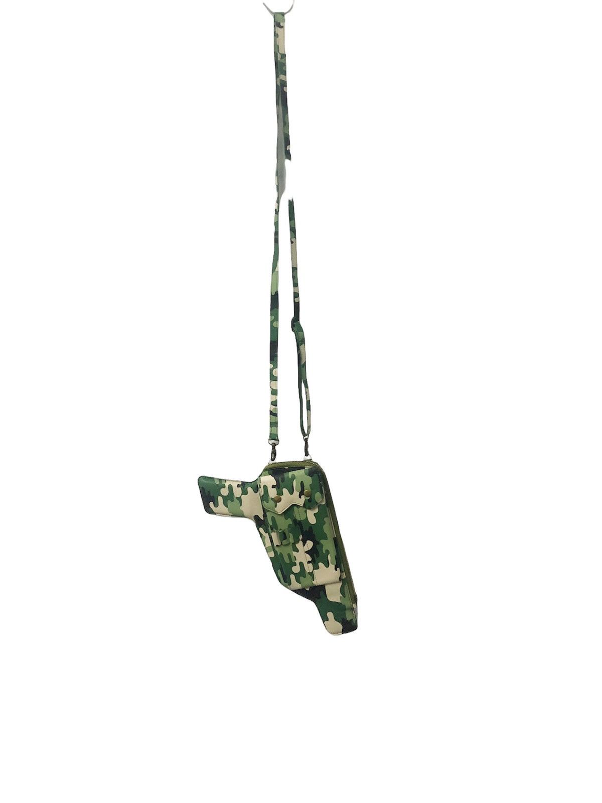 Japanese Brand 🔊HARAJUKU HEAT🔊 Camo slim case pistol design street vibes Size ONE SIZE - 10 Thumbnail