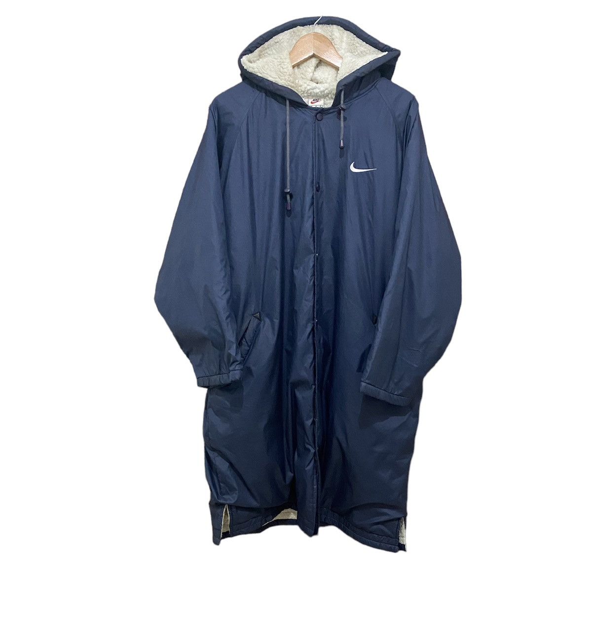 Nike × Vintage Vintage 90s Nike Big Logo Inner Fleece Long Coat Size US M / EU 48-50 / 2 - 2 Thumbnail
