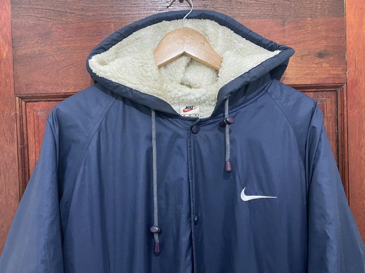 Nike × Vintage Vintage 90s Nike Big Logo Inner Fleece Long Coat Size US M / EU 48-50 / 2 - 3 Thumbnail