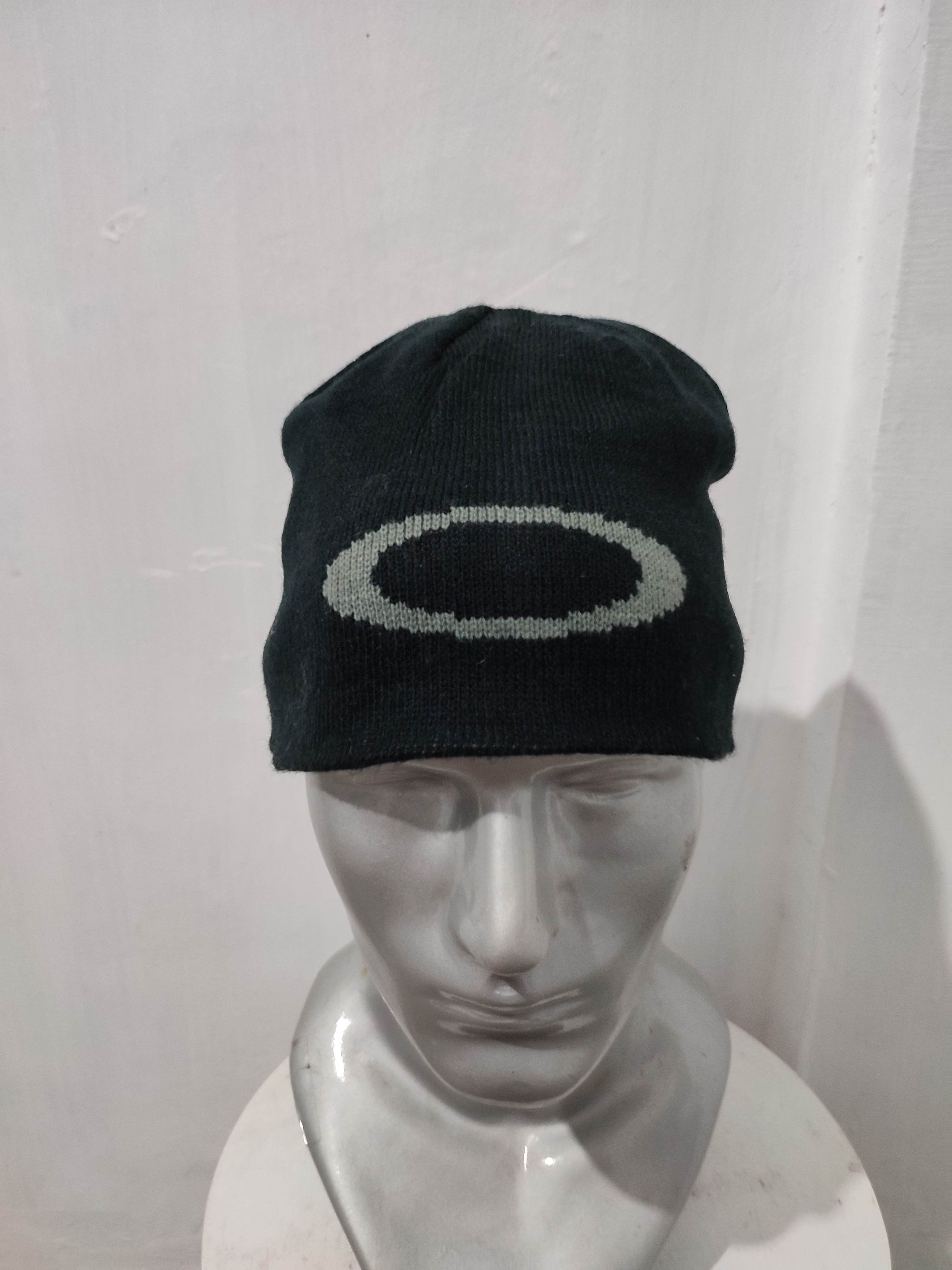 Oakley 🔥Oakley Big Logo Beanie Reversible Hats Size ONE SIZE - 1 Thumbnail