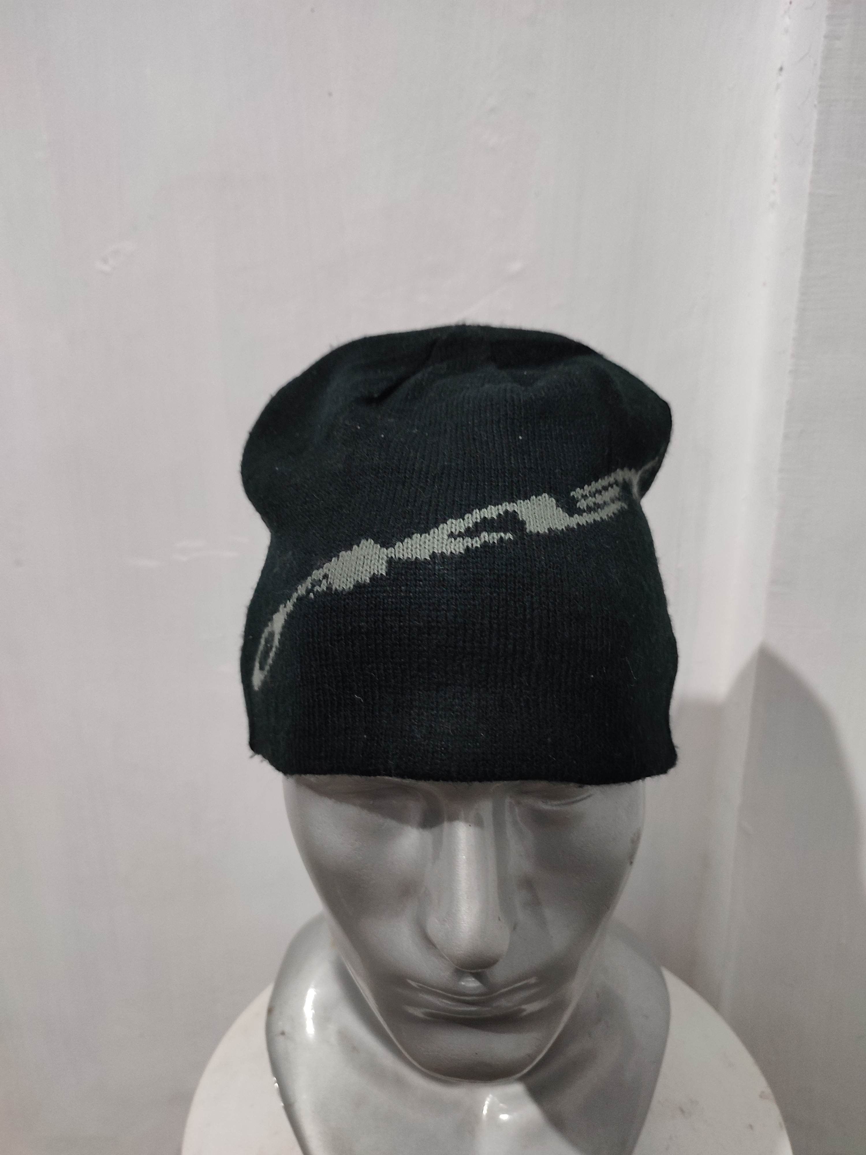 Oakley 🔥Oakley Big Logo Beanie Reversible Hats Size ONE SIZE - 7 Thumbnail