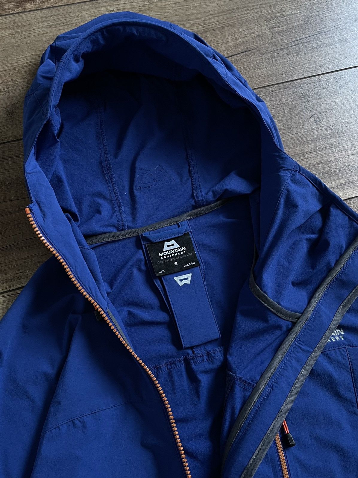 Mountain Equipment Mountain Equipment Squall Hooded Jacket ArcTeryx Style Size US S / EU 44-46 / 1 - 7 Thumbnail