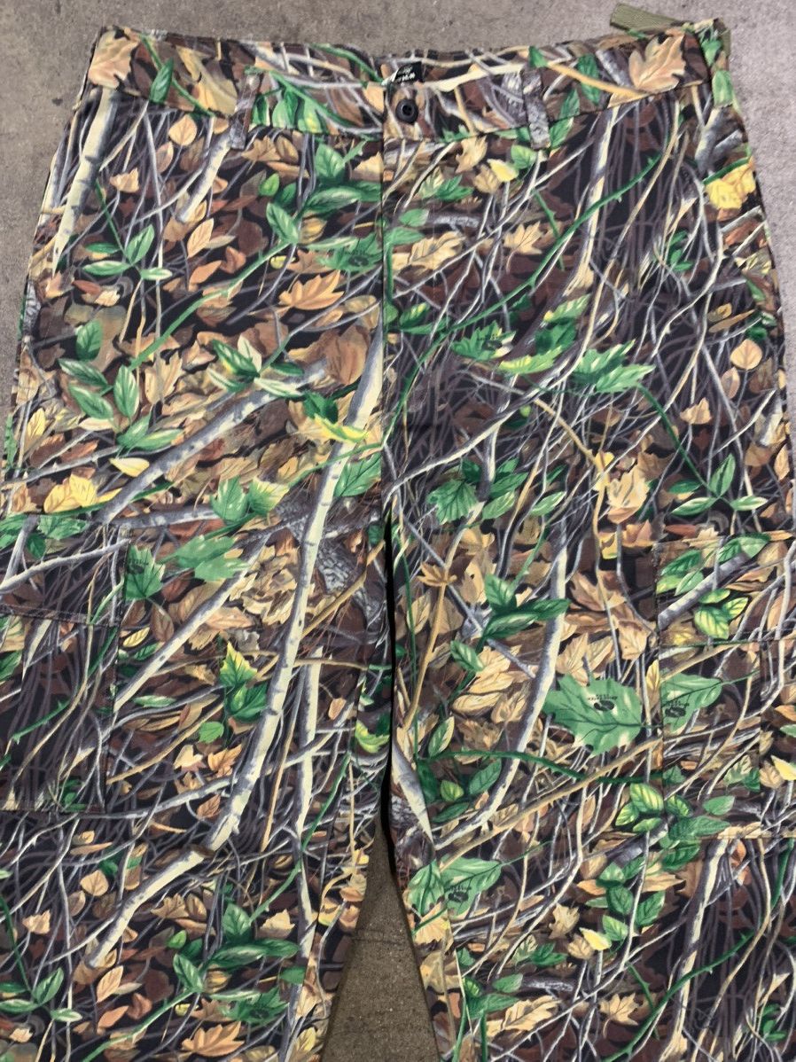 Jean × Vintage Vintage RealTree Spring Bloom Cargo Pants 39x34 Size US 39 - 2 Thumbnail